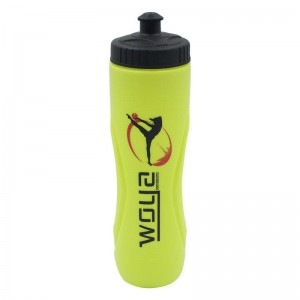 Reusable No BPA Plastic Sports and Fitness Squeeze Pull Top Leak Proof Drink Spout Water Bottles BPA Free customized logo ug kolor