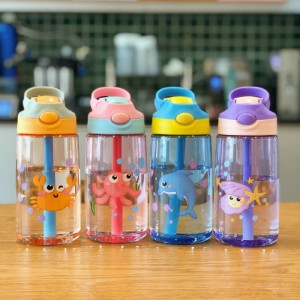 លក់ក្តៅ Bpa Free Support Design Custom logo plastic children water bottle kawaii kids drink water bottle with straw