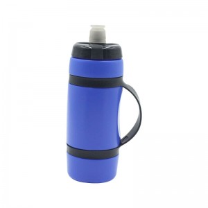 Reusable No BPA Plastic Sports and Fitness Squeeze Pull Top Leak Proof Drink Spout Water Bottles BPA Free customized logo and color