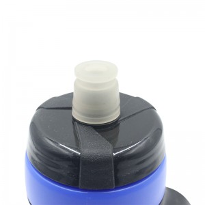 Reutilizável sem BPA Plástico Esportes e Fitness Squeeze Pull Top à prova de vazamento Bico para bebidas Garrafas de água BPA Free logotipo e cor personalizados