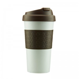 Customized 16oz travel coffee mug with silicone sleeve