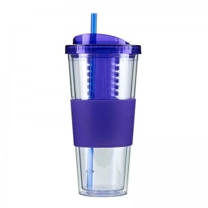 tumbler tal-plastik tal-ħajt doppju bit-tiben u l-infuser tal-frott