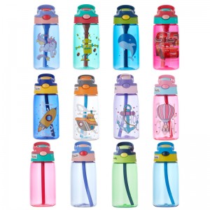 Warm verkoop Bpa Gratis Ondersteuning Ontwerp Pasgemaakte logo plastiek kinders waterbottel kawaii kinders drink water bottel met strooi